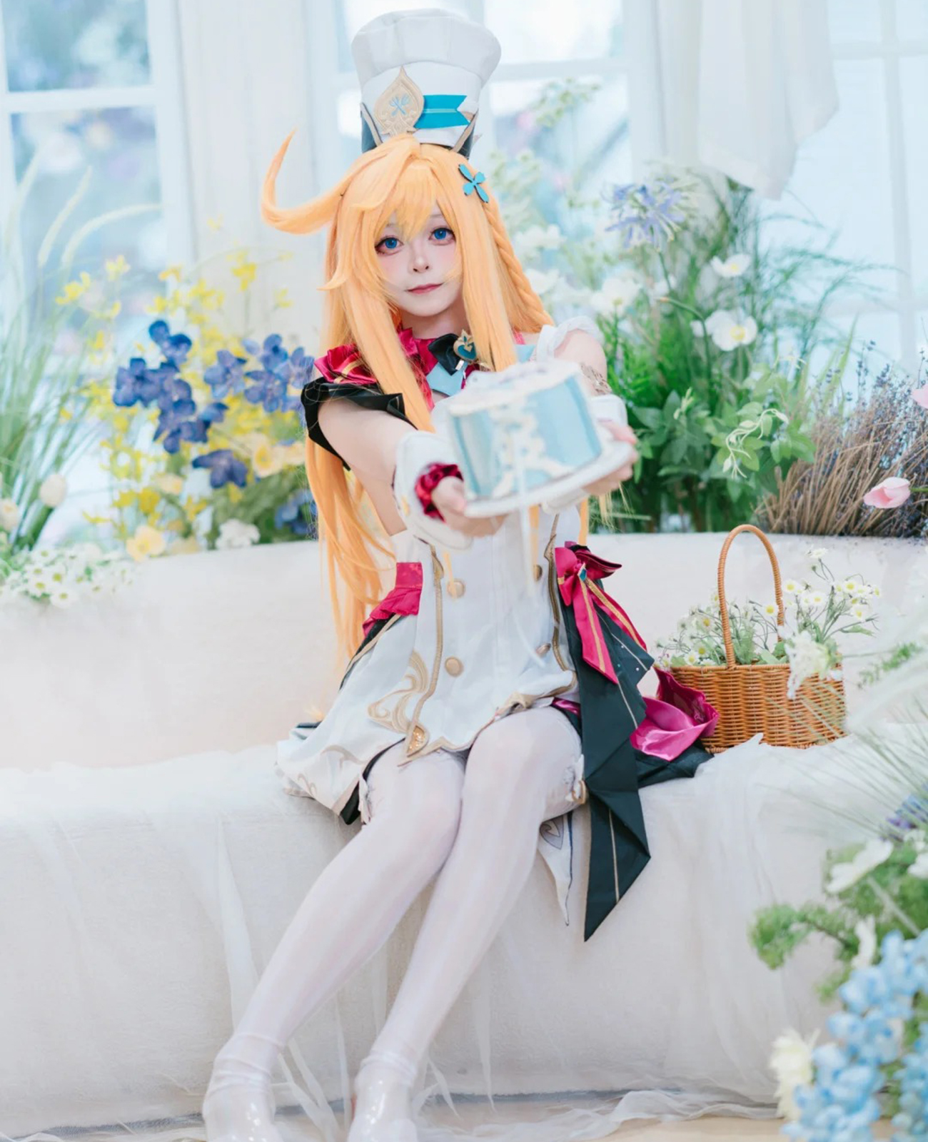 Amazon.co.jp: [CR ROLECOS] エスコフィエ コスプレ 原神 コスプレ衣装